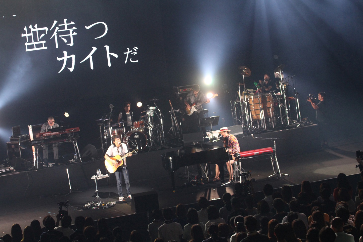 スキマスイッチ「スキマスイッチ TOUR 2017 "re:Action" スキマスイッチvsスキマスイッチ」の様子。（Photo by ATSUKI IWASA）