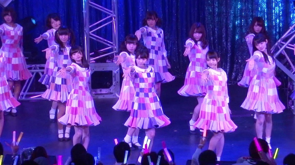 乃木坂46「アンダー」ミュージックビデオのワンシーン。