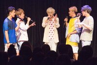 「SEXY SEXY SEXY」発売日リリースイベントの模様。