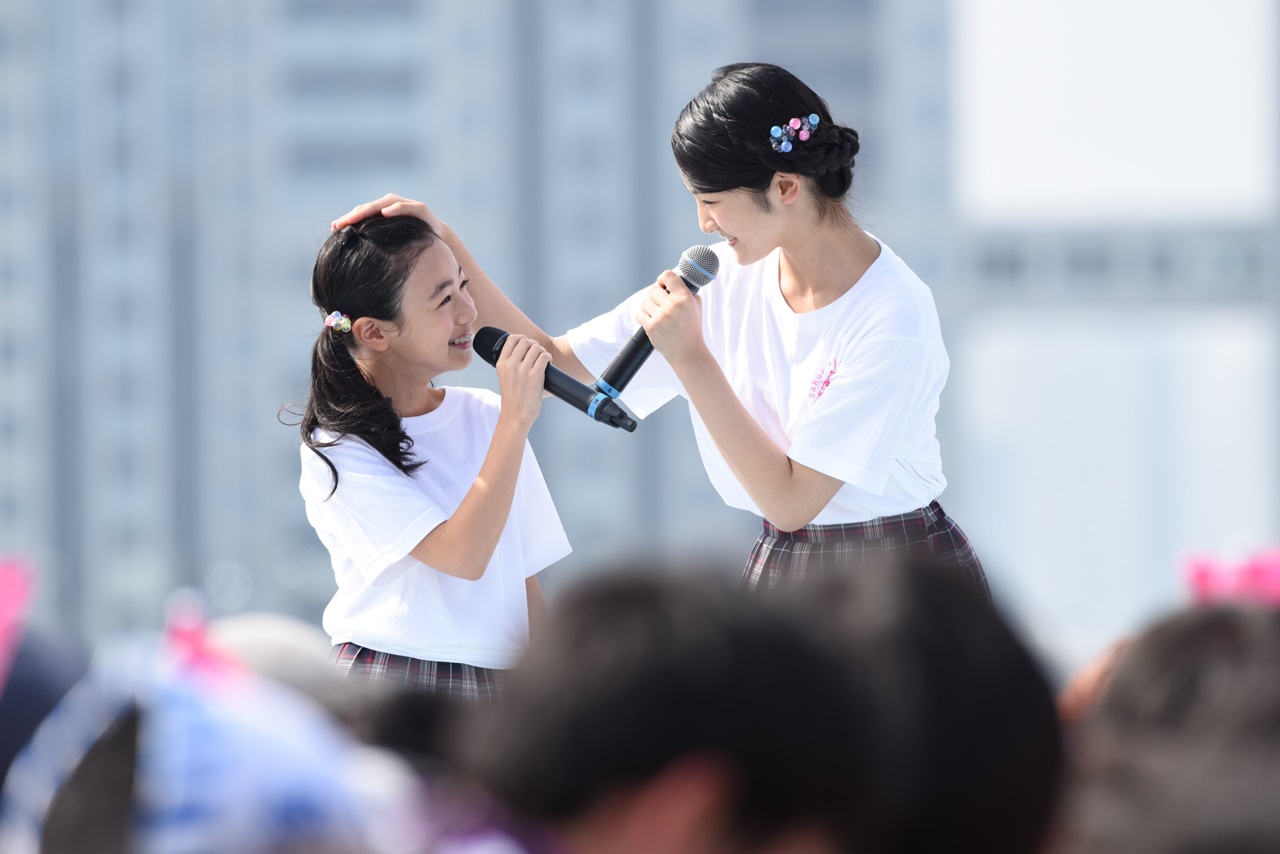 左から八木美樹（さくら学院）、岡田愛（さくら学院）。