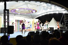 アップアップガールズ（仮）と（アップアップガールズ（2）。