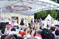 「IDOL SUMMER JAMBOREE　ACOUSTIC」の様子。