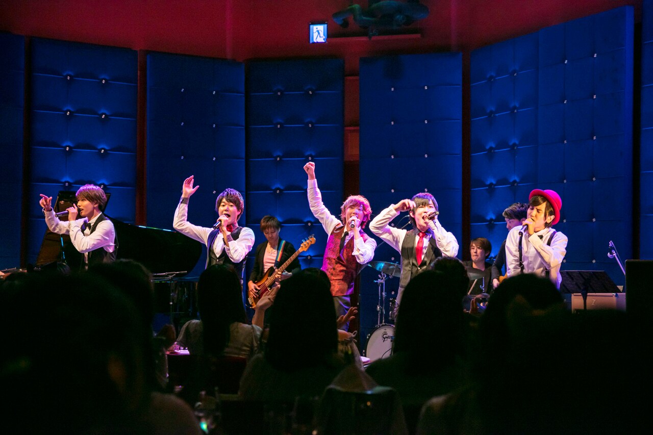 CUBERS、ワンマンでバンド従え「今日しか出せない音楽」をファンと楽しむ