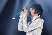 蒼井翔太「蒼井翔太 LIVE 2017 WONDER lab. ～prism～」のワンシーン。