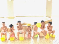 佐渡島のチビっ子たち。