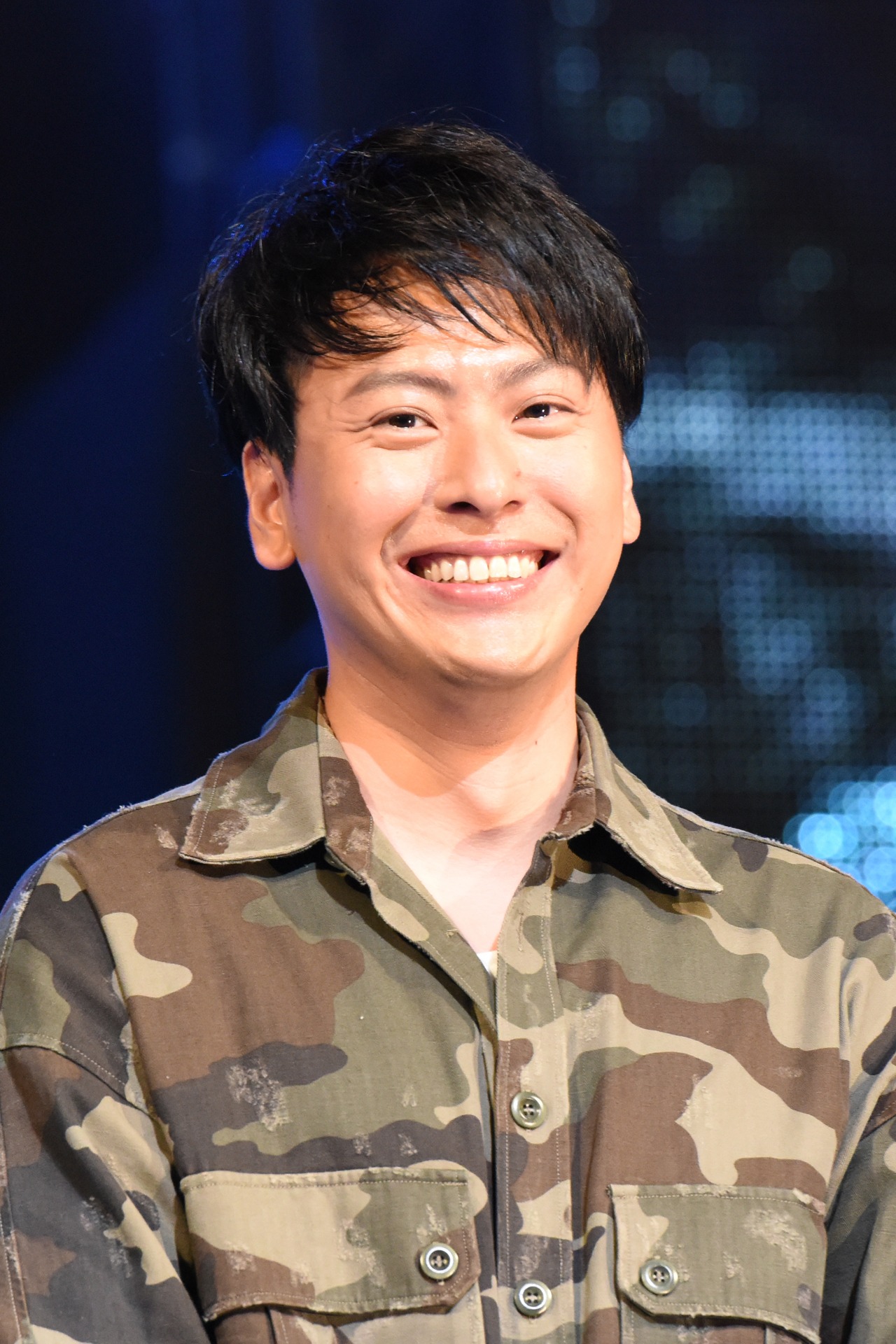 山下健二郎