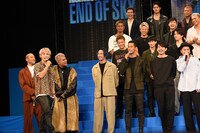 映画「HiGH&LOW THE MOVIE 2 / END OF SKY」の完成披露イベントの様子。