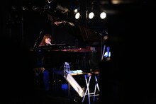 小谷美紗子（撮影：當摩果奈絵）