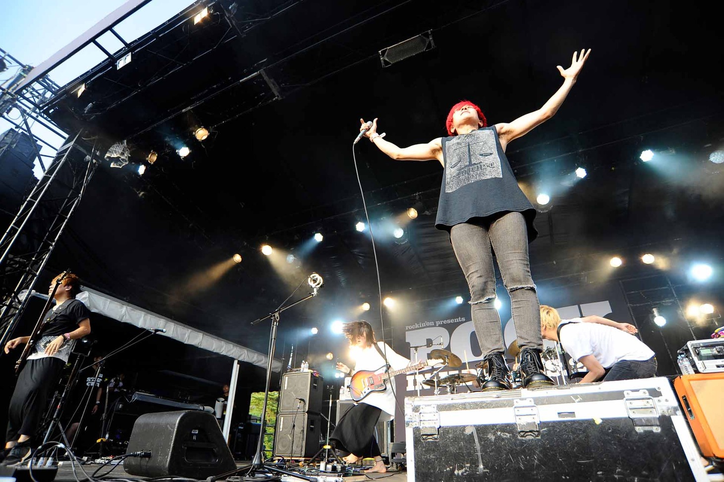 a crowd of rebellion