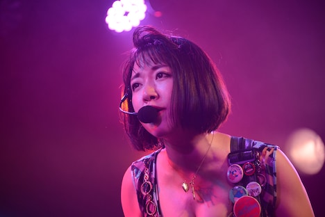 中尊寺まい（Vo, G）