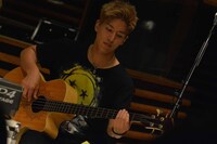 Mrs. GREEN APPLEが出演した「KIRIN BEER "Good Luck" LIVE」の様子。（写真提供：TOKYO FM）