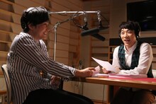 左から水野良樹、横山だいすけ。