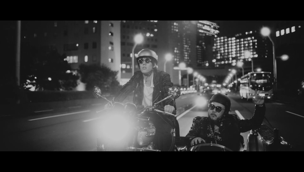 SOIL & "PIMP" SESSIONS feat. Yojiro Noda「ユメマカセ」MVのワンシーン。