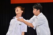 第七学園演芸部のコントの様子。(c)TBS