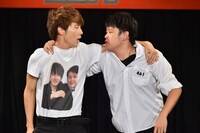 第七学園演芸部のコントの様子。(c)TBS