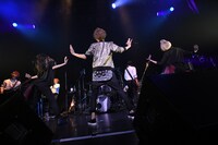 ATYとのコラボステージの様子。（撮影：岡本麻衣）