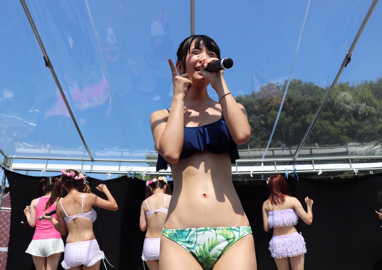 天羽希純