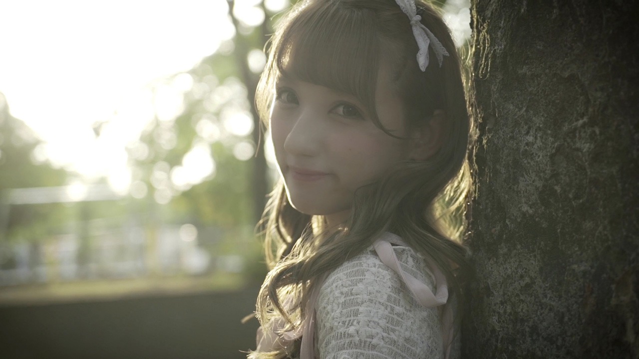 READY TO KISS「READY TO KISS」のミュージックビデオのワンシーン。