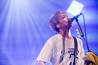 GEN（B, Vo / 04 Limited Sazabys）（Photo by Viola Kam［V'z Twinkle Photography］）