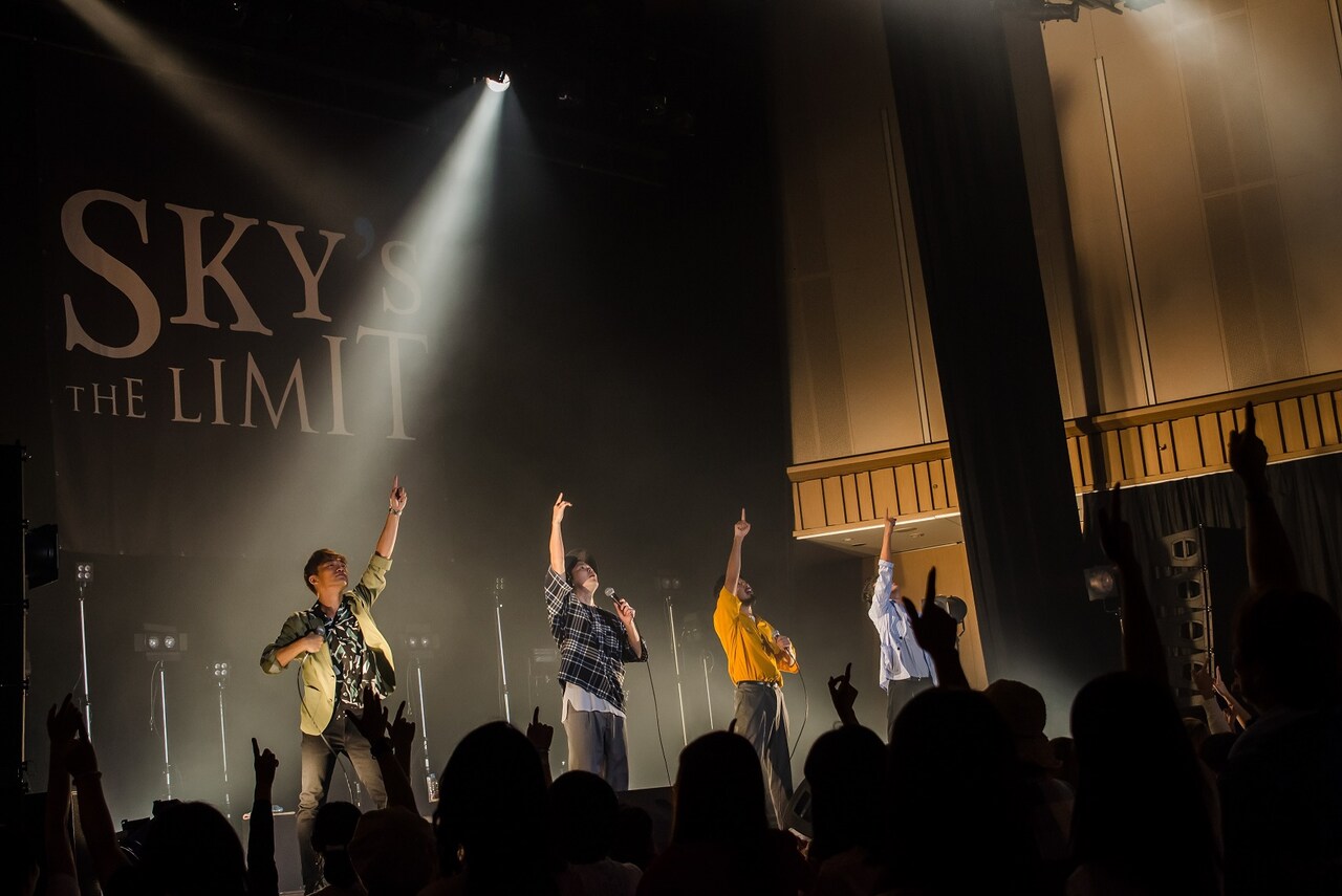 「Sky's The LimitワンマンLIVE～4 EVER～」初日公演の様子。