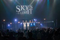 「Sky's The LimitワンマンLIVE～4 EVER～」初日公演の様子。