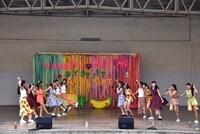 ハコイリ▽ムスメとRYUTistによるコラボレーションの様子。