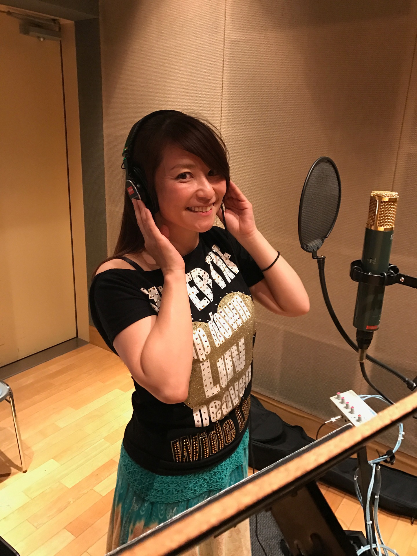 小室友里