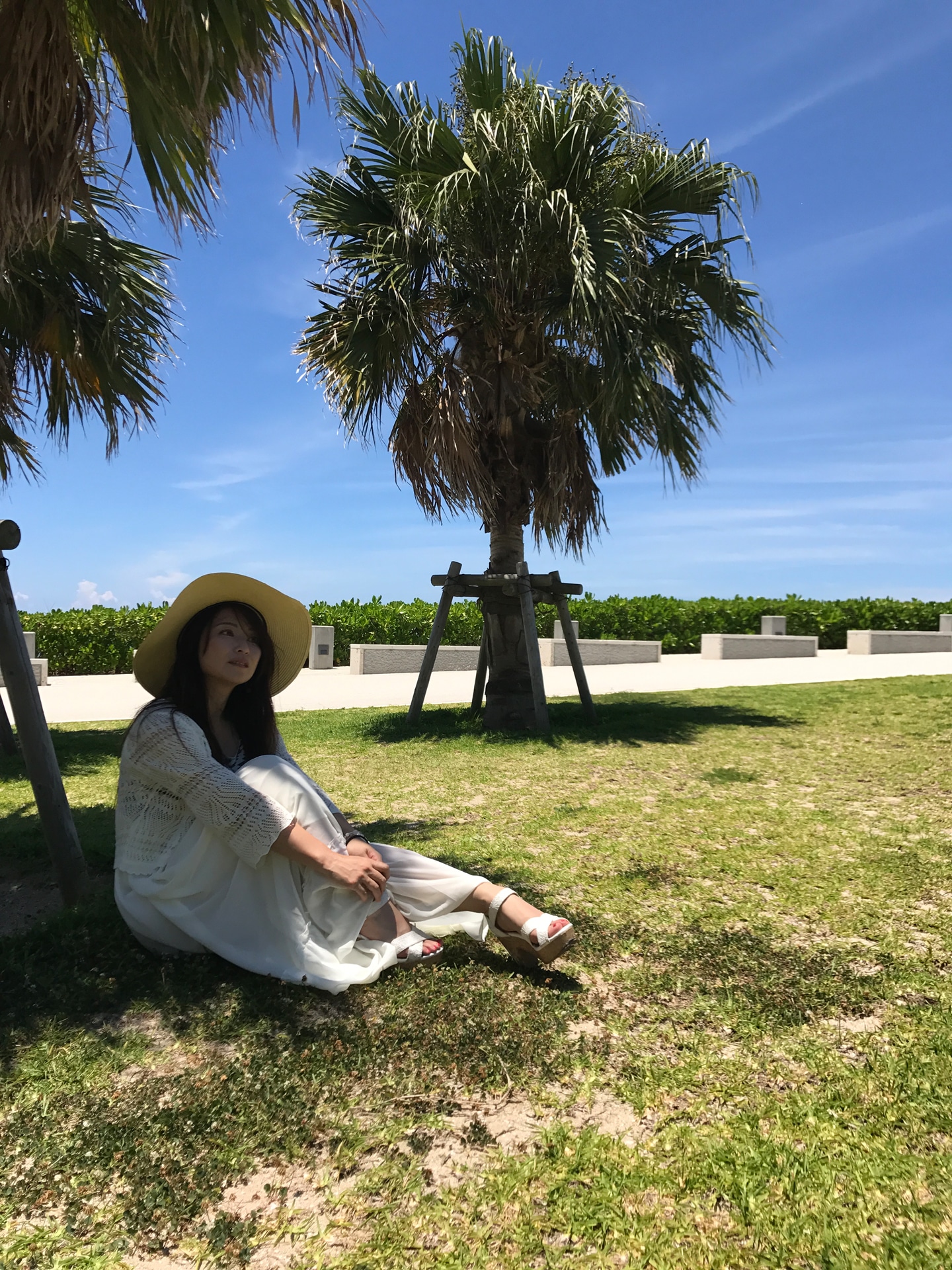 小室友里