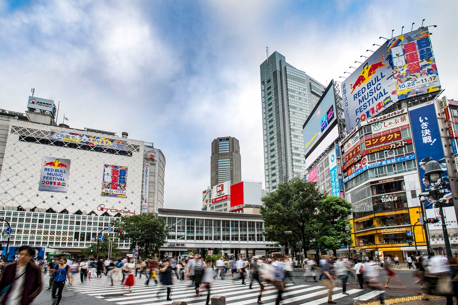 東京・渋谷での「RED BULL MUSIC FESTIVAL TOKYO 2017」広告展開