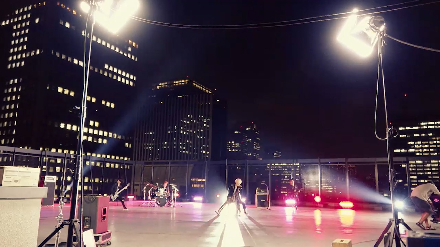 SPYAIR「MIDNIGHT」ミュージックビデオの撮影風景。