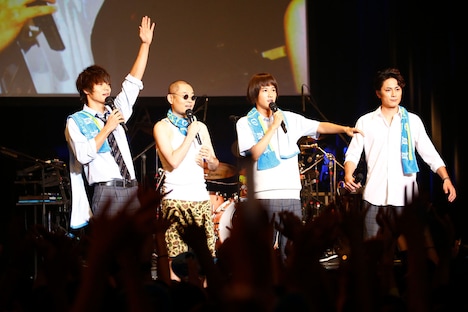 左から窪田正孝、今野浩喜、葉山奨之、間宮祥太朗。（写真提供：関西テレビ）