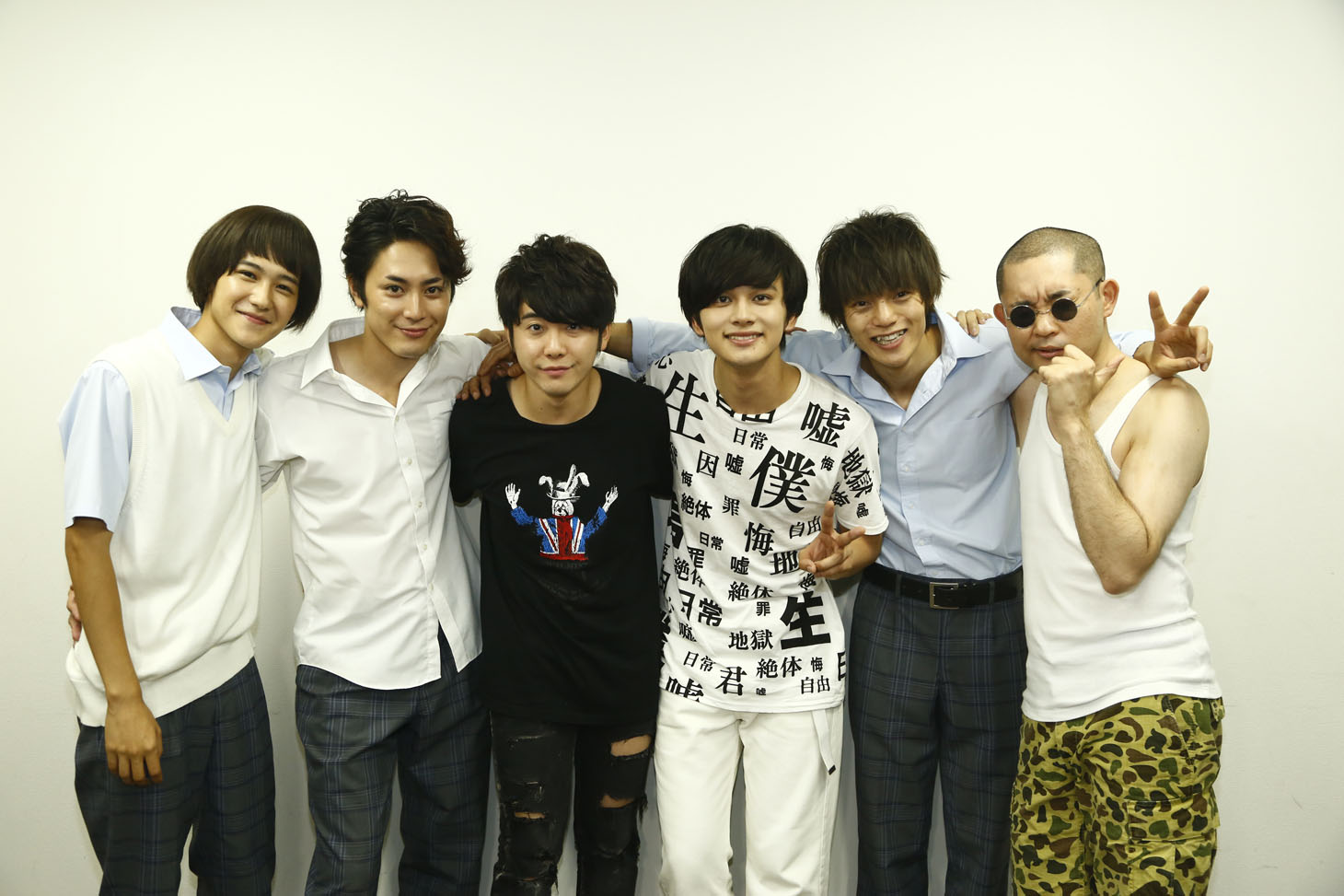 左から葉山奨之、間宮祥太朗、大森元貴（Mrs. GREEN APPLE）、北村匠海（DISH//）、窪田正孝、今野浩喜。（写真提供：関西テレビ）