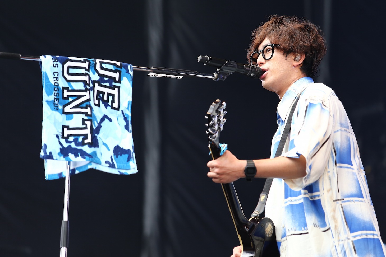 BLUE ENCOUNT
