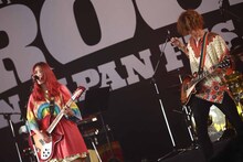 GLIM SPANKY
