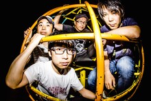 THE BOOGIE JACK。後列中央がYoppe（B）。