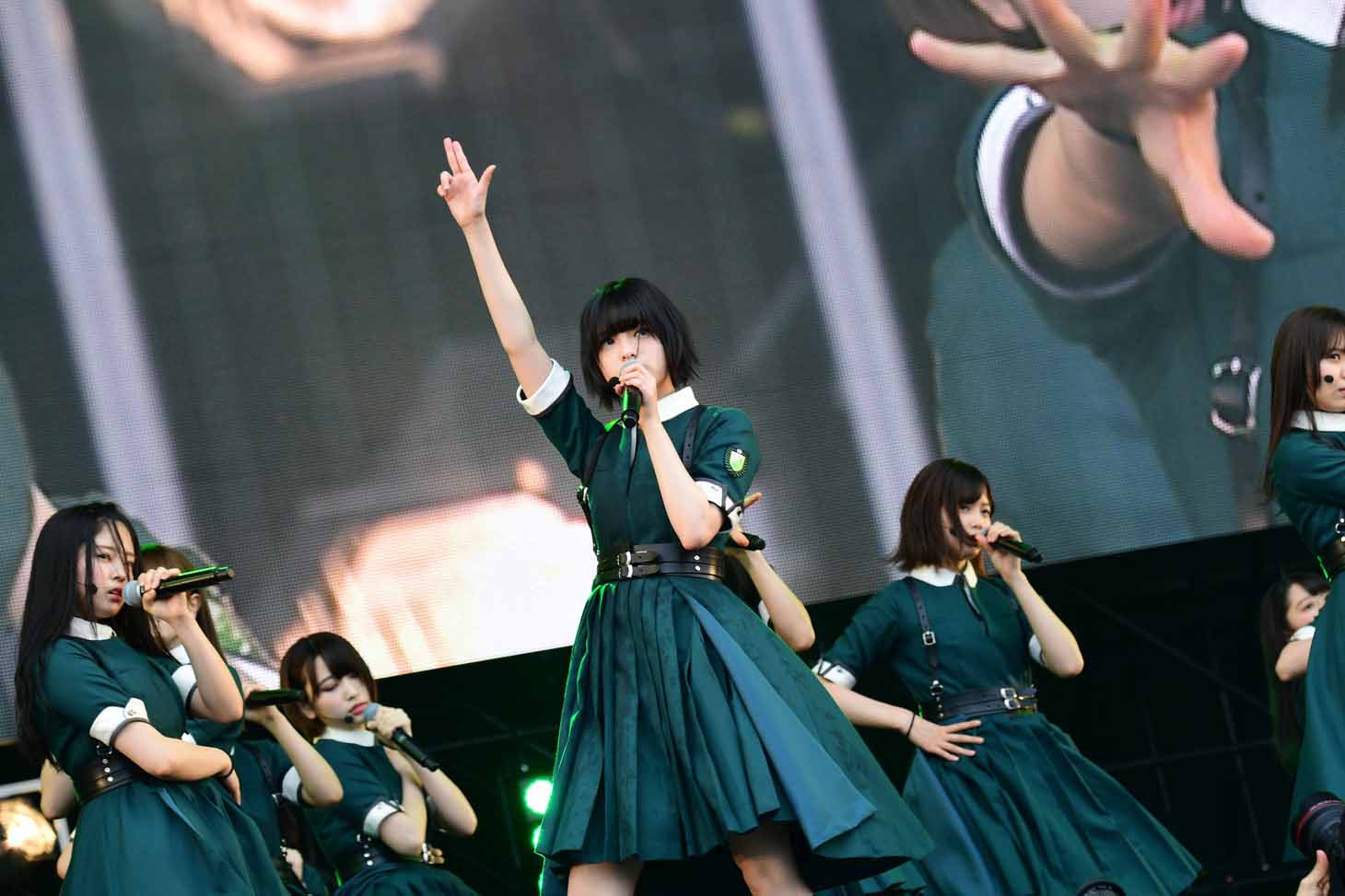 欅坂46