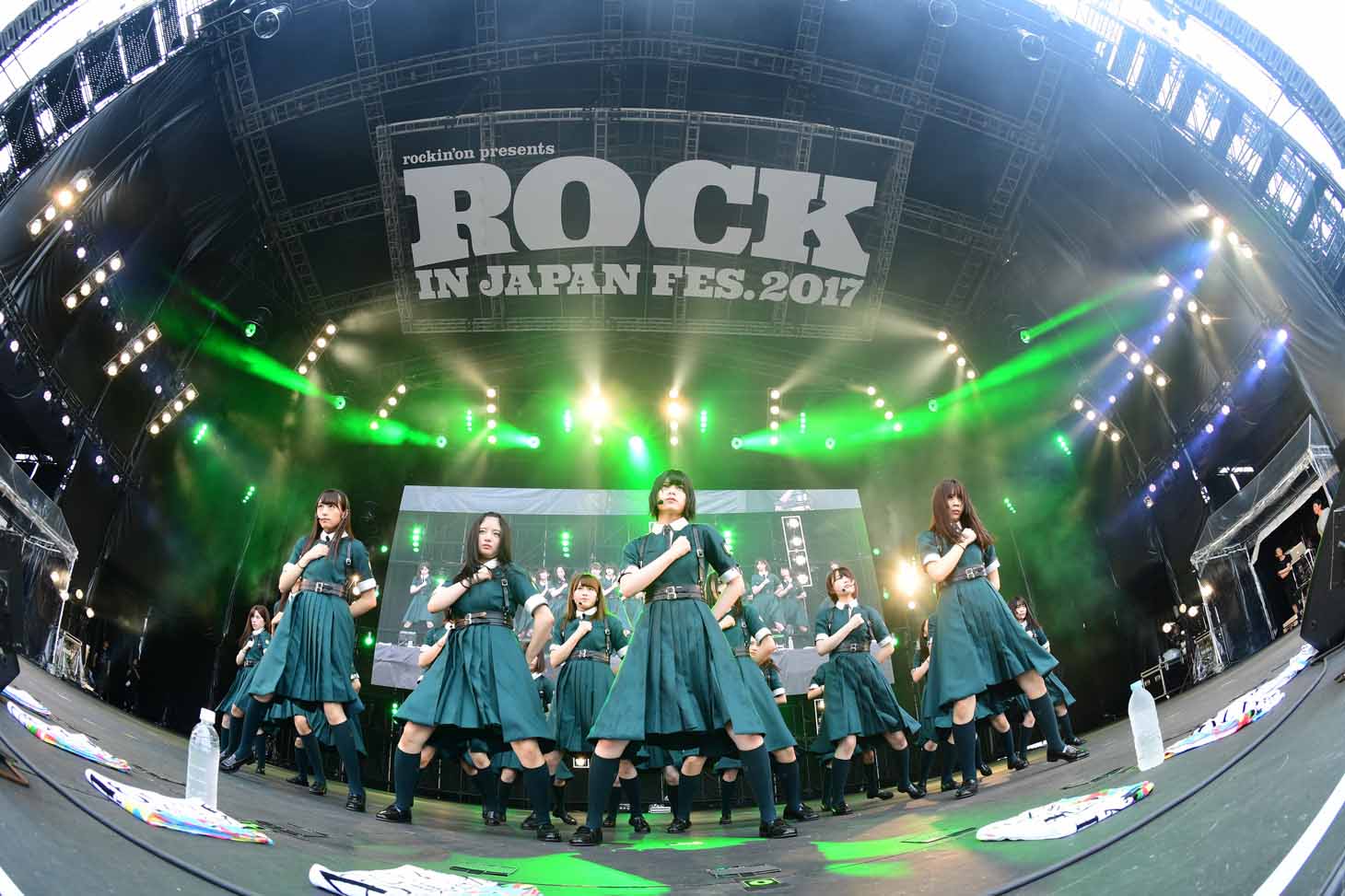 欅坂46