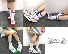 コラボスケートソックスを着用したチームしゃちほこ。