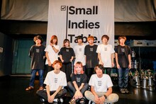「small indies table presents ONE COIN JOURNEY vol.1」に出演したyonige、KOTORI、FOMARE。（Photo by Viola Kam [V'z Twinkle]）