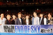 「HiGH&LOW THE MOVIE 2 / END OF SKY」初日舞台挨拶の様子。