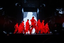 「G-DRAGON 2017 WORLD TOUR ＜ACT III, M.O.T.T.E＞ IN JAPAN」福岡・福岡 ヤフオク！ドーム公演の様子。