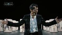 「リネージュ2 レボリューション」テレビCMのワンシーン。プロジェクションマッピングで文字を投影される矢沢永吉。