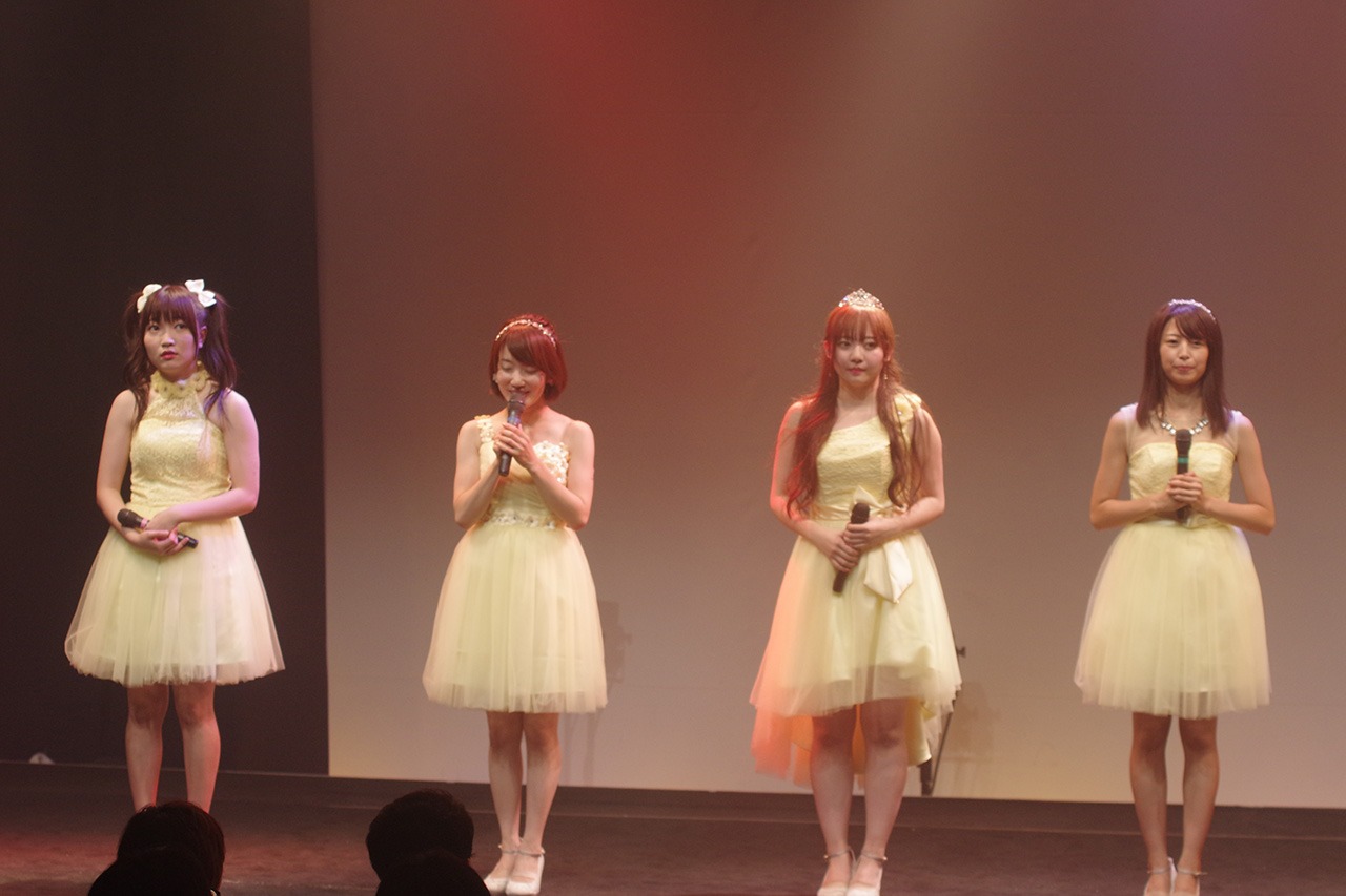 「LinQ第1035回新木こころ、伊藤麻希、岩本琴音、大庭彩歌、岸田麻佑、原直子、桃咲まゆ、卒業セレモニー『この人生一生エンタメっshow!!』」の様子。（提供：ジョブネット）
