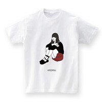 UNEEDNOWのAKB48イラストTシャツ（荻野由佳）。