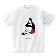 UNEEDNOWのAKB48イラストTシャツ（荻野由佳）。