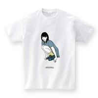 UNEEDNOWのAKB48イラストTシャツ（宮脇咲良）。