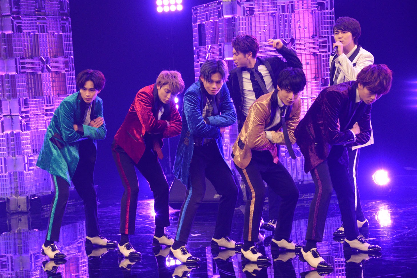 「超特急の撮れ高足りてますか？」スタジオライブの様子。