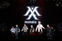 MONSTA X