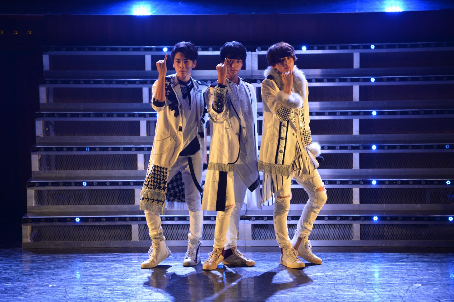 STAR BOYS