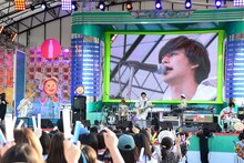 DISH//のめざましライブの様子。